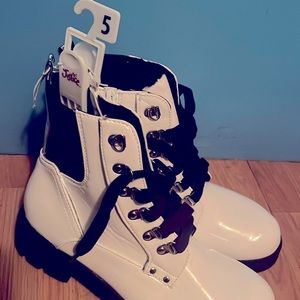 JUSTICE Combat Boots - Women | Size 5 | Brand New | White